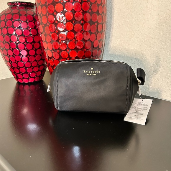 NWT Kate Spade Black Chelsea Medium Cosmetic - Picture 4 of 8